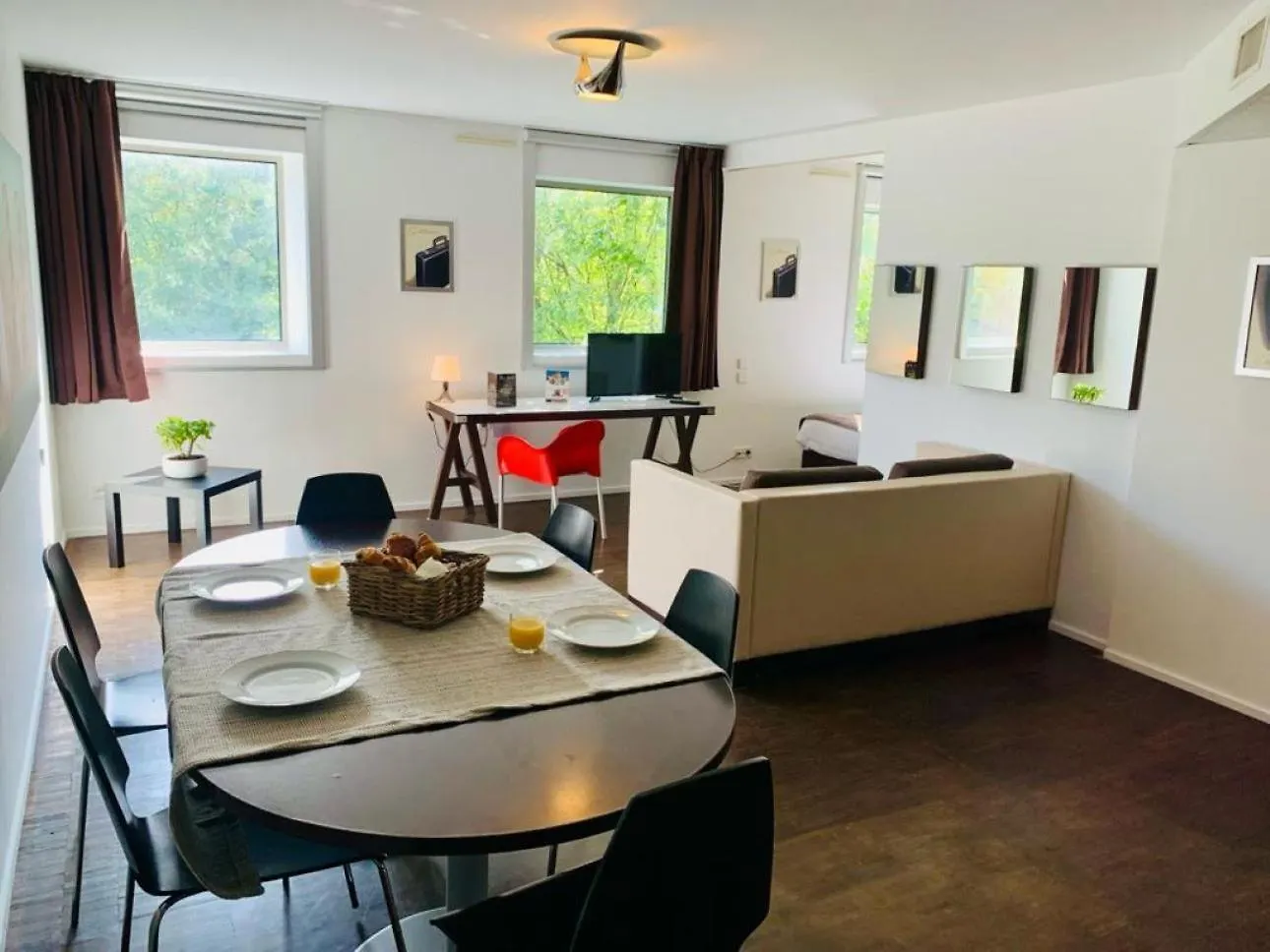 Standing Hotel Suites By Actisource Roissy-en-France 4*,