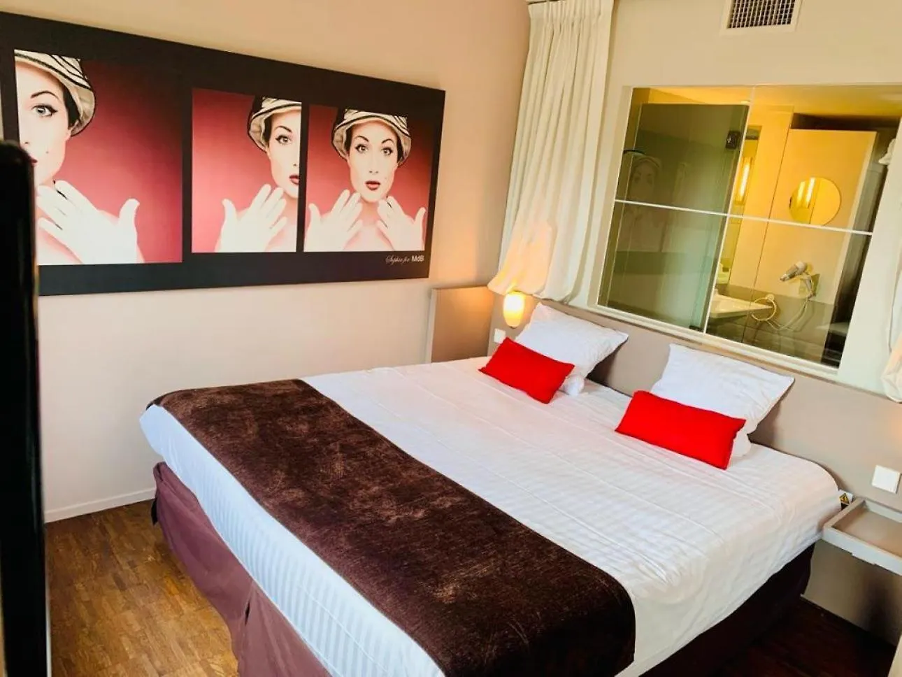 Standing Hotel Suites By Actisource Roissy-en-France Aparthotel