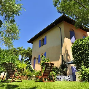 Le Mazet Des Mures Bed & Breakfast Grimaud